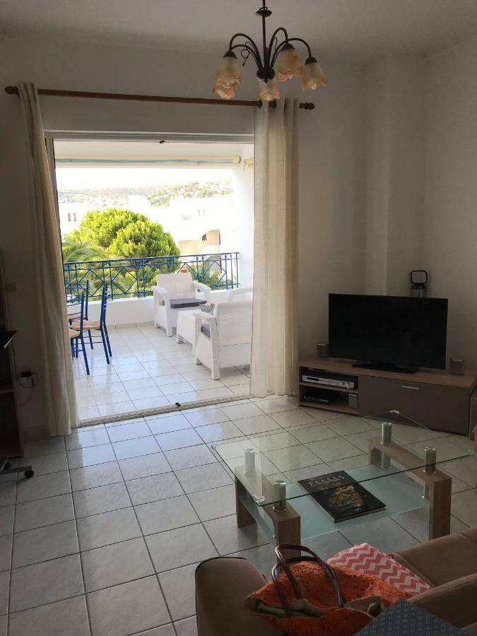 The Swan And The Gull, Porto Rafti Yacht Harbor Apartment Exterior foto